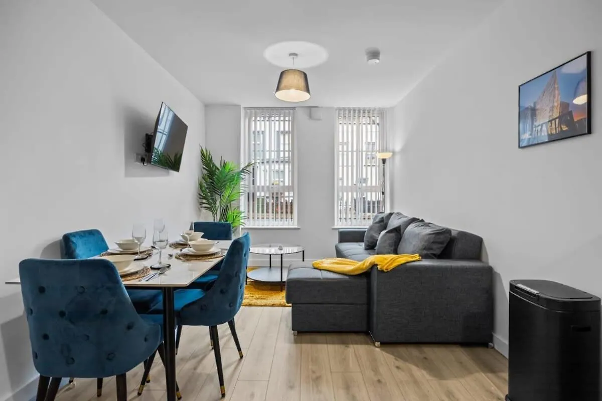 Modern 2 Bedroom Apartment In Belfast East Village 0*,  Birleşik Krallık