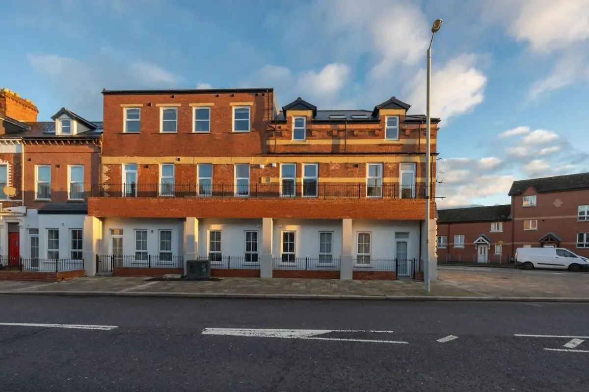 Modern 2 Bedroom Apartment In Belfast East Village