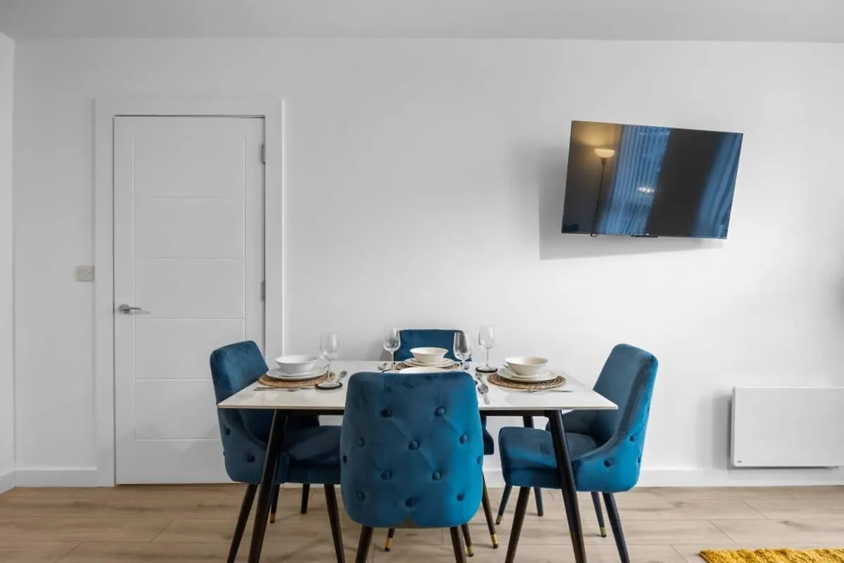 Modern 2 Bedroom Apartment In Belfast East Village Birleşik Krallık